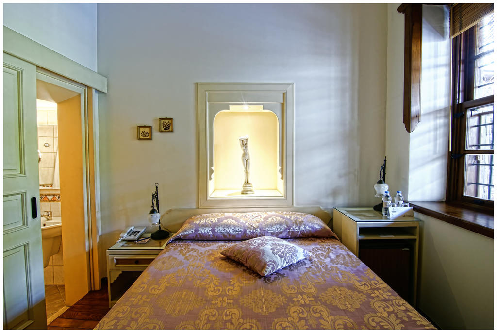 Minyon Hotel Анталия Екстериор снимка