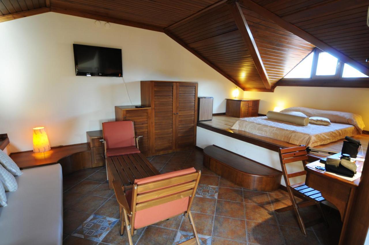 Minyon Hotel Анталия Екстериор снимка
